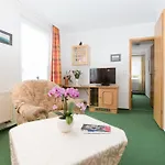 게스트하우스 Haus Strandeck 3*