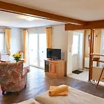 Penzion Fruhstuckspension Haus Strandeck Zingst