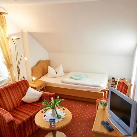 Haus Strandeck בית הארחה