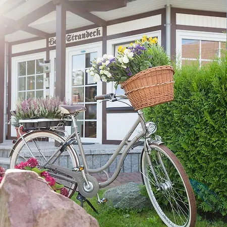 Haus Strandeck 3* זינקסט