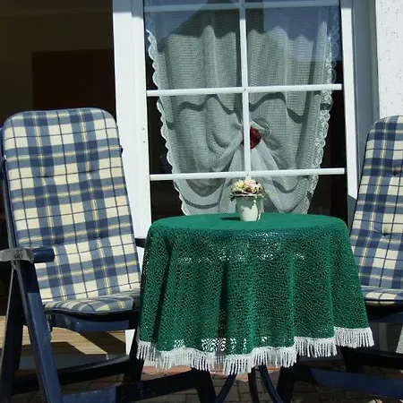 Haus Strandeck 3* זינקסט