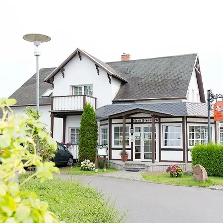Haus Strandeck 게스트하우스 징스트